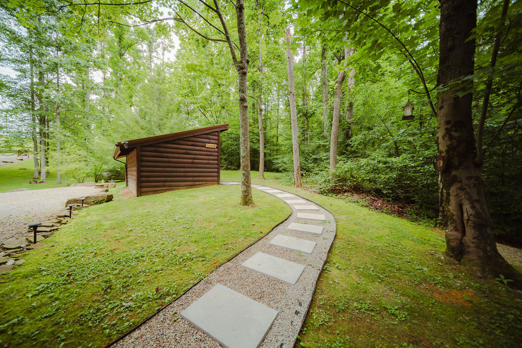 Arrowhead Lodge | Photo 37