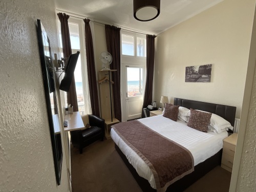 Double room-Ensuite-Sea View-Room Only (No Breakfast) - Base Rate