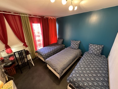 Chambre 1 (3 lits individuelle)