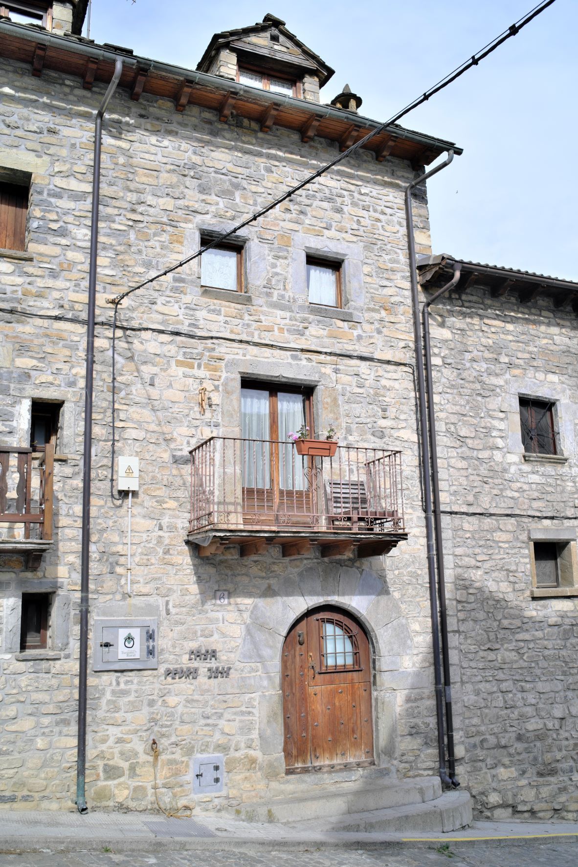 FACHADA PRINCIPAL