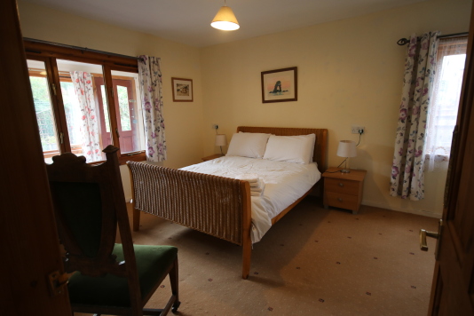 Main Bedroom with double bed