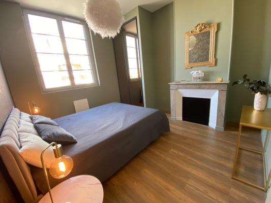 chambre spacieuse et confortable