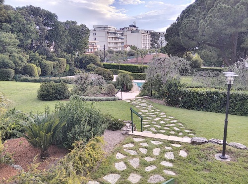 parc arboré de la Résidence