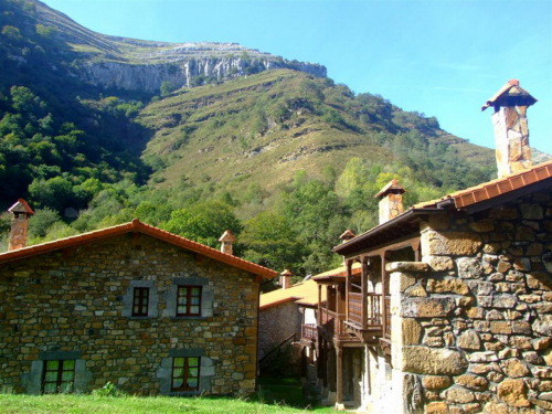 Las Casucas de Asón Cantabria
