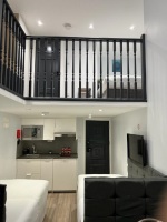 Apt.13Mezzanine floor