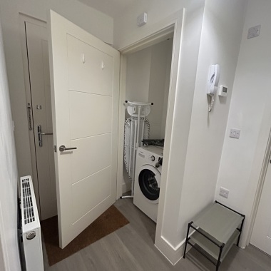 Airing cupboard 