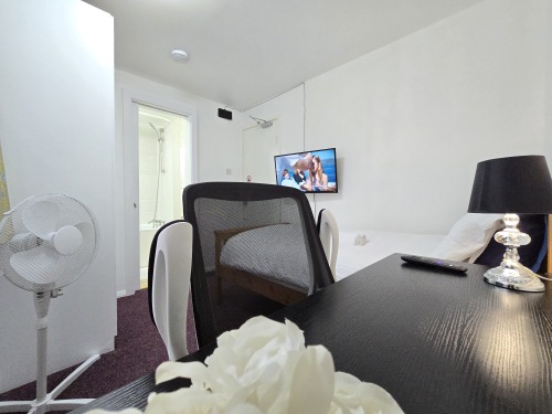 Room 2