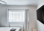 Bedroom 1: Smart TV