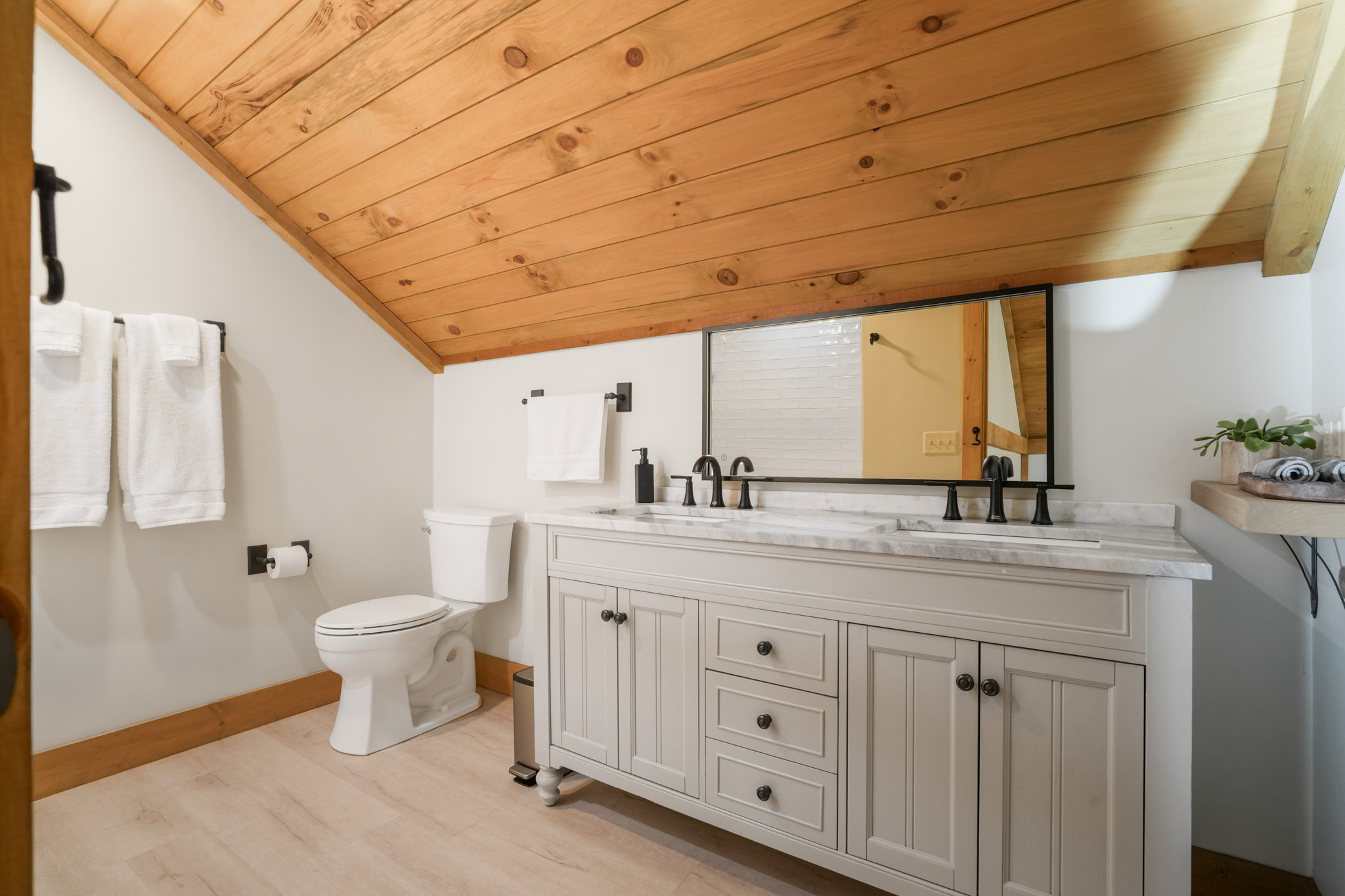 Brawny Woods | Photo 35