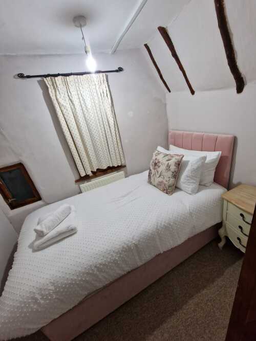 Single Bedroom