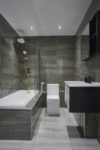 A tidy, well-equipped bathroom to start and end your day comfortably.