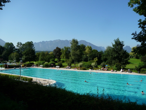 Schwimmbad in Marzoll-Schwarzbach
