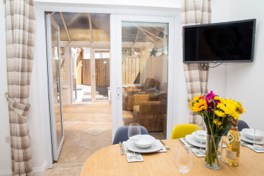 Dining room thru to Conservatory