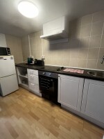 Good sized open plan studio room