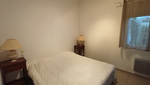 Chambre avec 2 lits en 90 ou 1 lit en 180