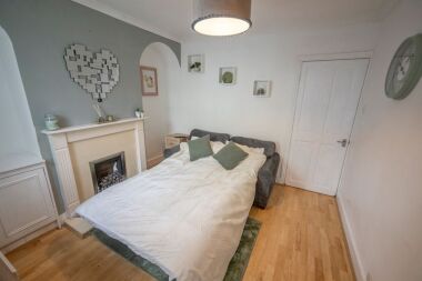 1 Double Bed
