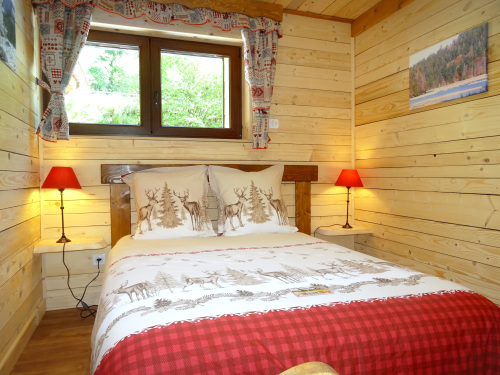 Chambre n2, lit double et canapée lit