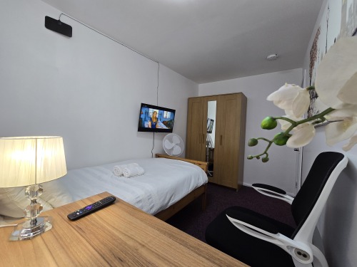 Room 6