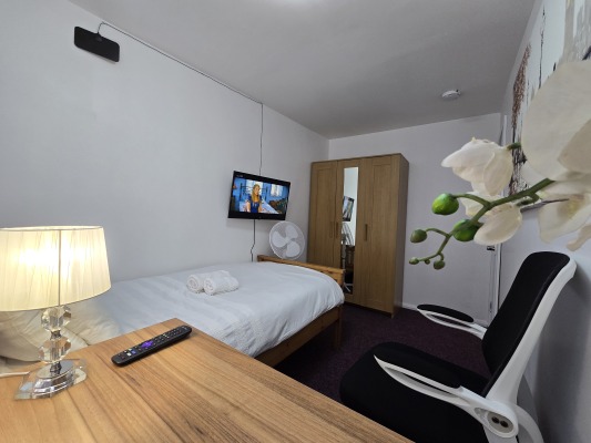 Room 6