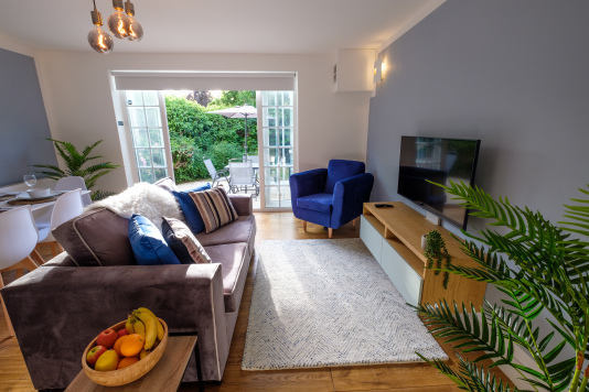 Relax and unwind and watch your favourite shows on the 4K smart TV which offers HD Netflix, YouTube and all terrestrial U.K. TV channels via super-fast fibre broadband internet. The comfortable sofa converts to a double sofa bed.