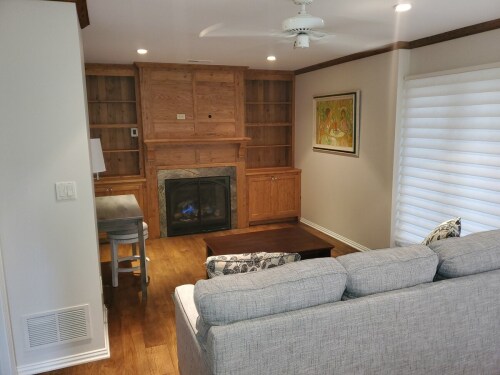 Sitting room off of 2nd MasterLazyboy sleeper Gas fireplace 