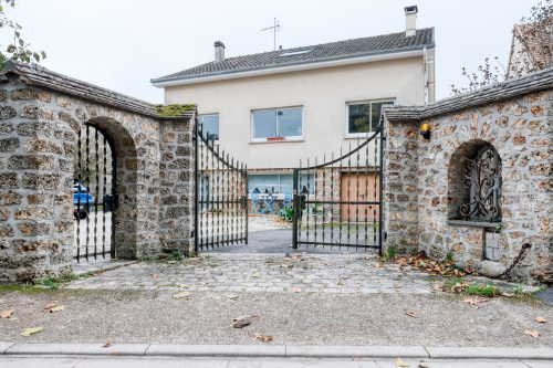 Entrée  de la propriété