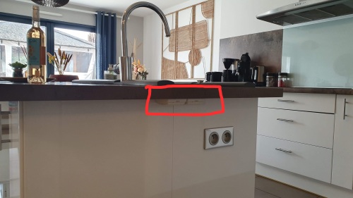 Télécommande volets roulants sous le plan de travail