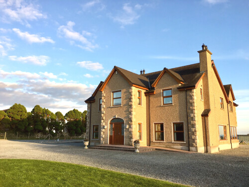 Mourne Country House - Front Of House