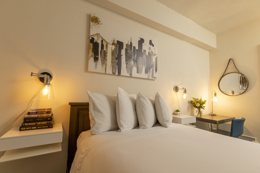 Edwardian Hotel — gallery preview 3