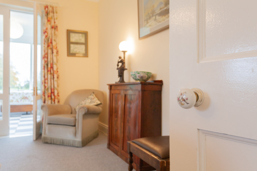 Bungalow-Ensuite with Bath-Countryside view - Base Rate