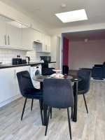 Kitchen /Dining Area