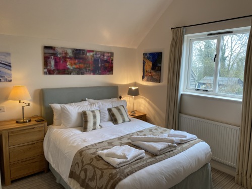 Double room-Luxury-Ensuite with Shower-Garden View - Base Rate
