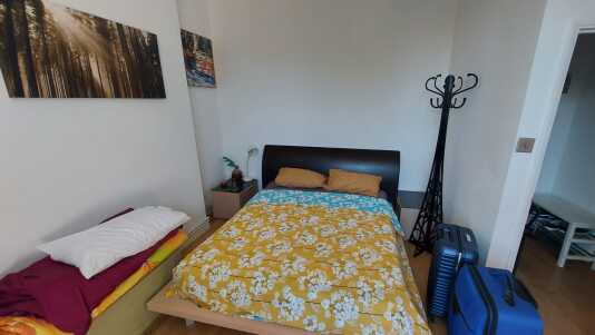 Extra Large Double Bedroom 