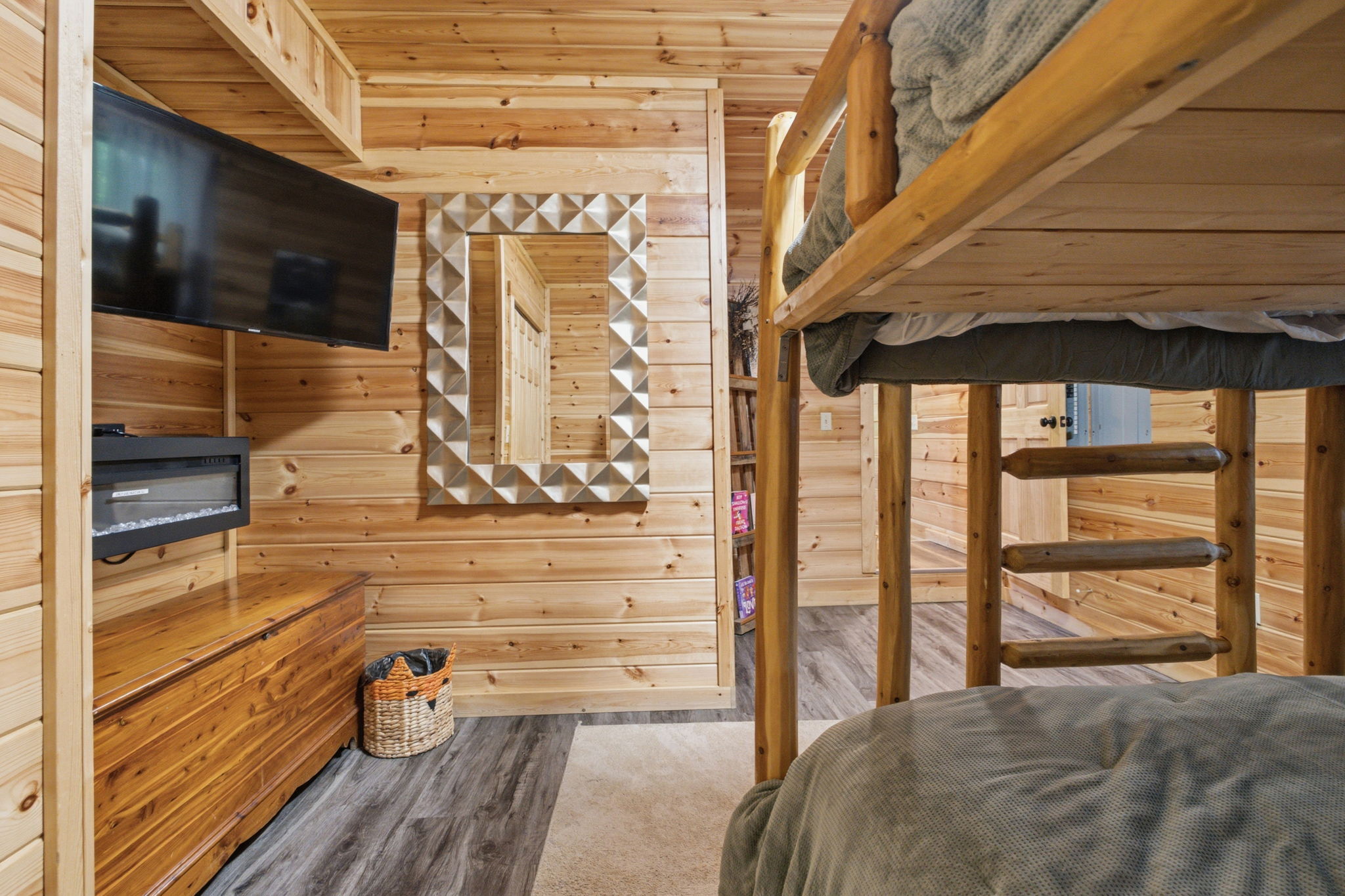 Firefly Hollow Lodge | Photo 75