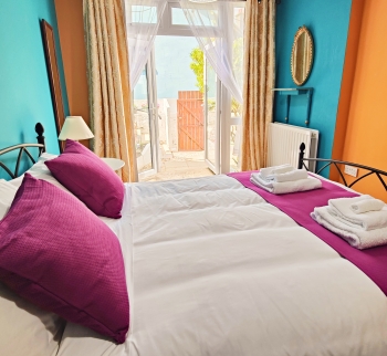 Habitación de Invitados - The Courtyard room