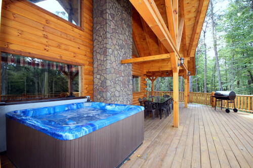 Hot Tub 1, Outdoor Dining Table Set, Charcoal Grill, West Main Deck, Timber Ridge Lodge