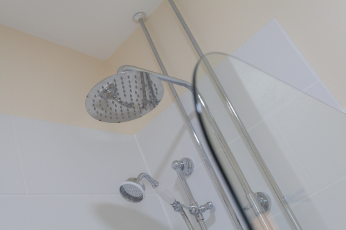 Bungalow-Ensuite with Bath-Countryside view - Base Rate