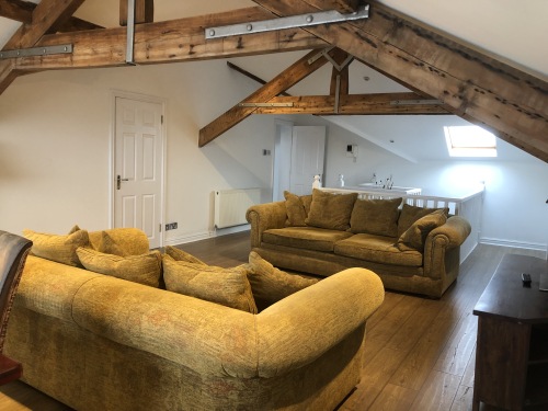 Loft Lounge