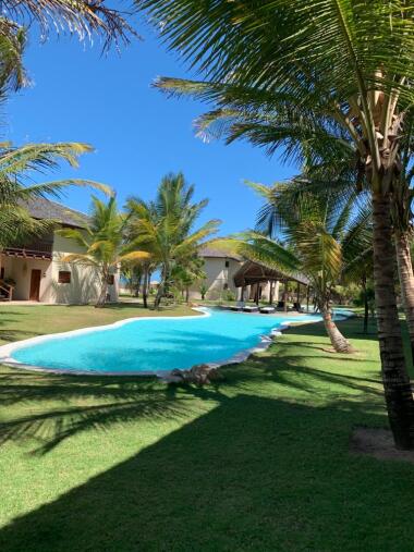 piscina condominiale