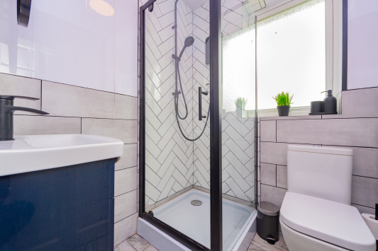 Funky shower room