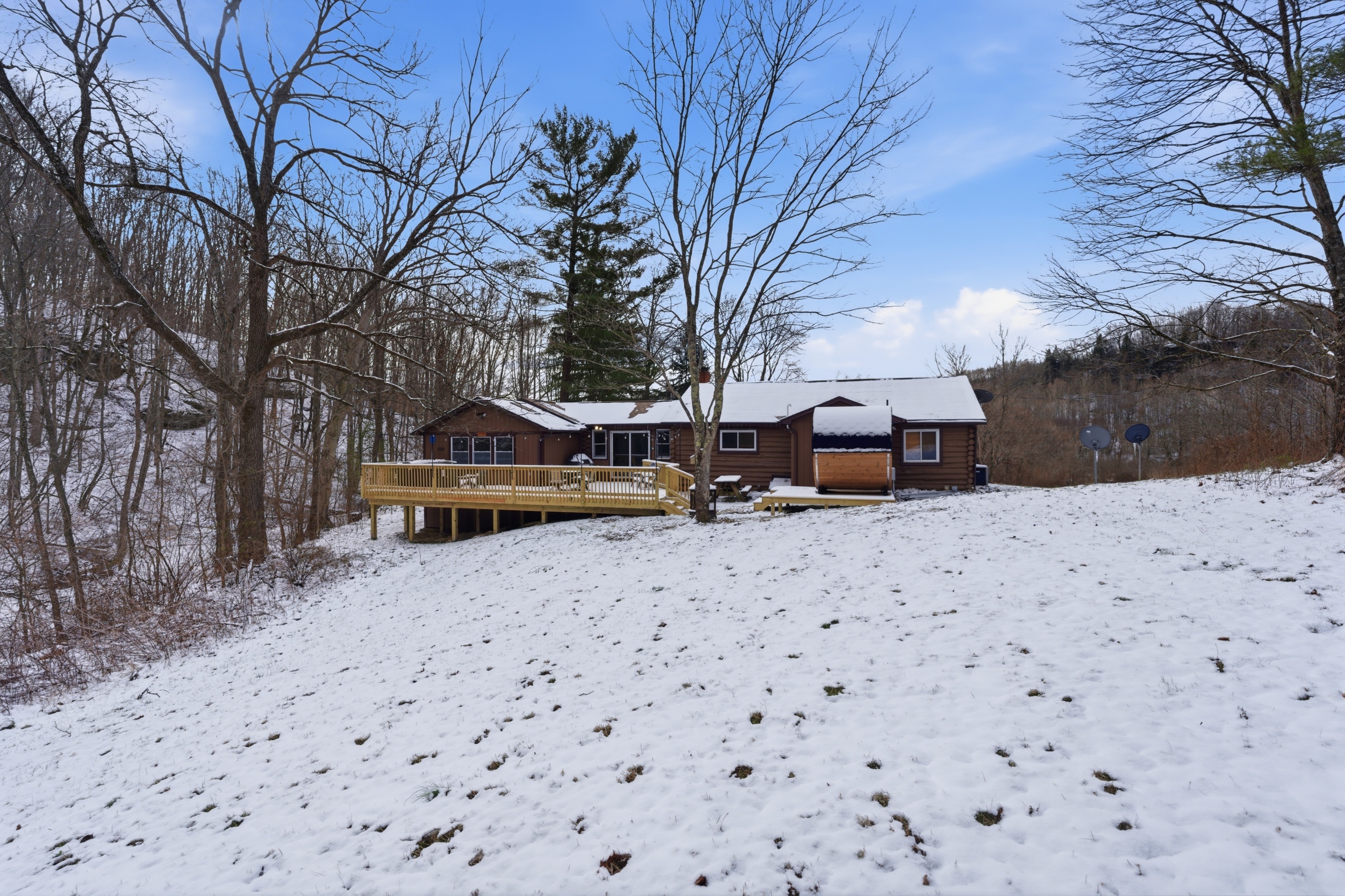 Honeysuckle Creekside Cabin | Photo 45