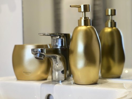 Clean and stylish bathroom designed with guest comfort in mind.
