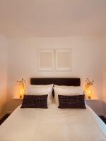 King size bed - Hotel standard bedding- Crisp white linen 