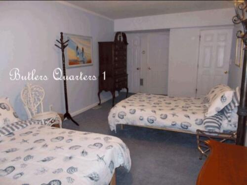 Butler's Quarters Suite A-1