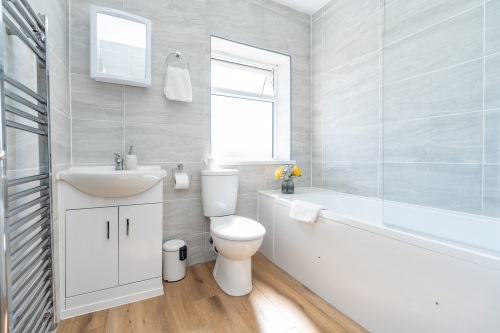 Bathroom 2