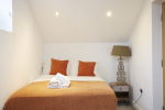 Sleep Tight in Huddersfield – Comfortable Bedrooms Designed for Rest