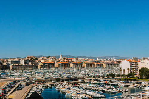 Vue sur le Vieux-Port de Marseille