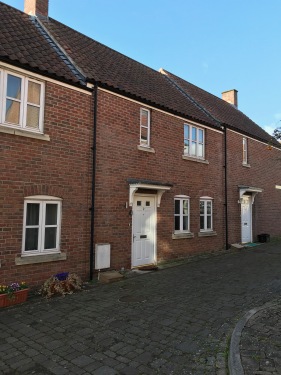 2 Crown Barton - Glastonbury - The front of the house