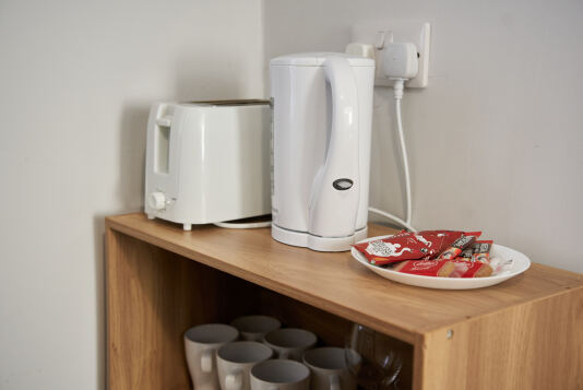 Kitchen 4