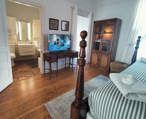 Bathroom with discrete entry